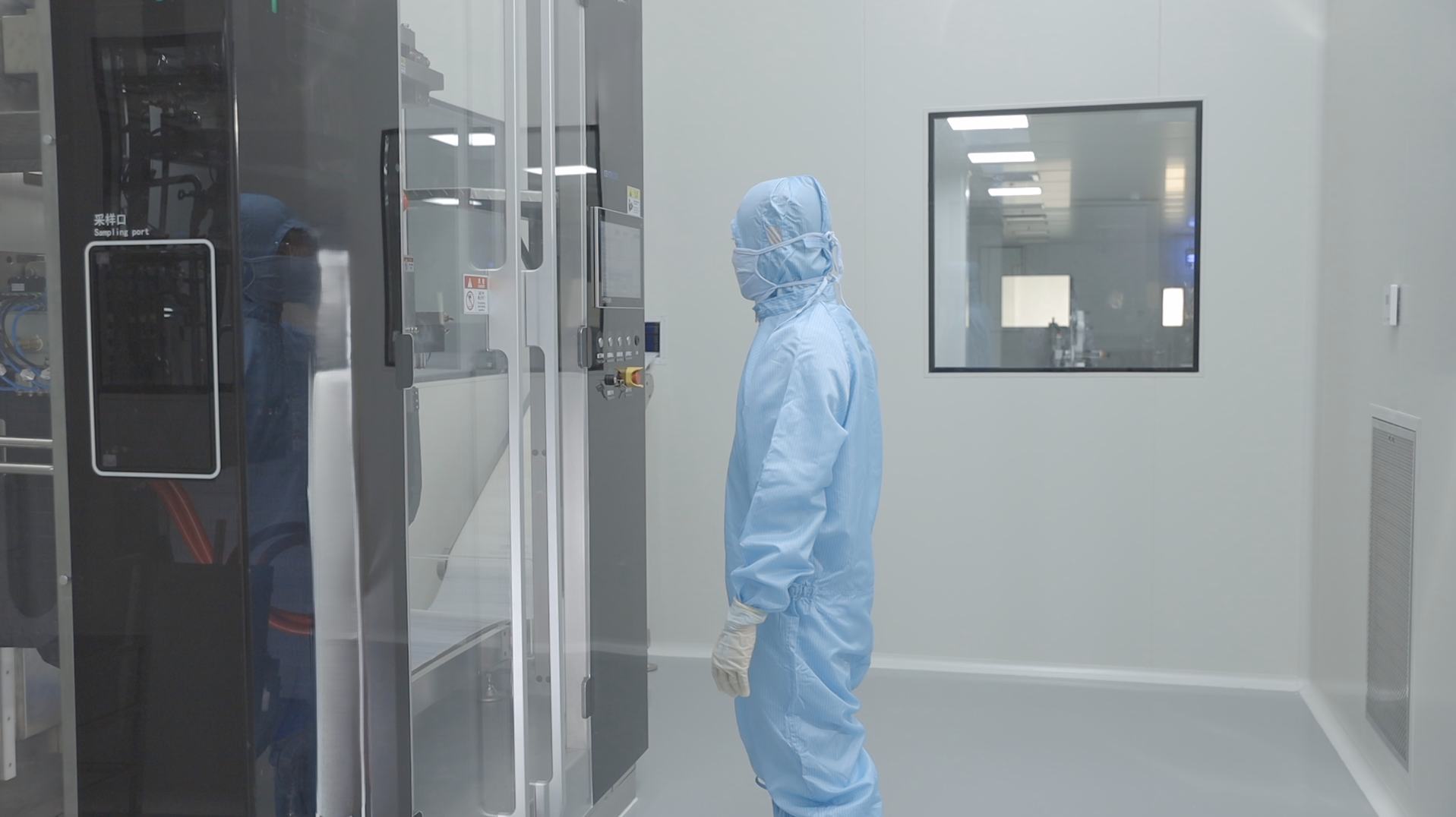 Vinphaco doi moi sang tao trong khong ngung nang cap day chuyen san xuat